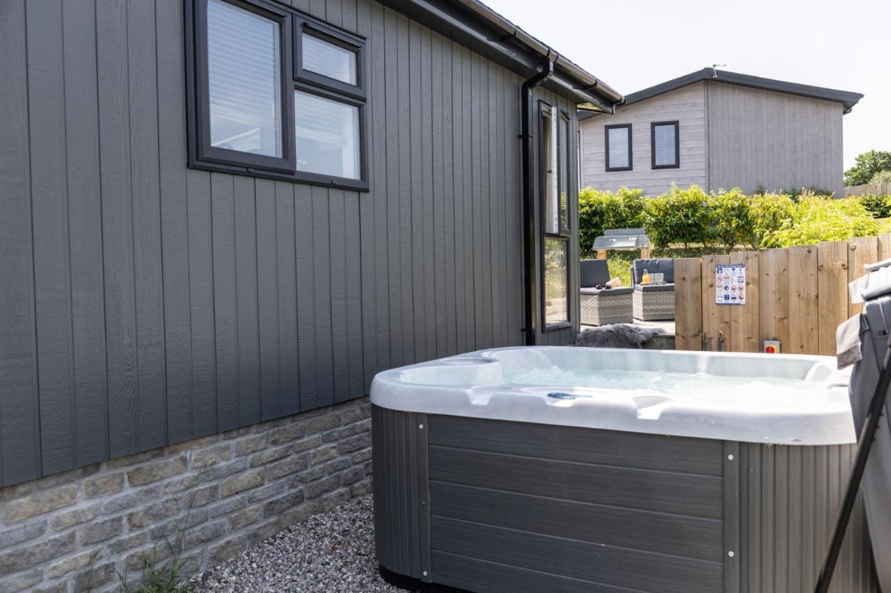 Rose Lodge, 21 Roadford Lake Lodges Lifton المظهر الخارجي الصورة