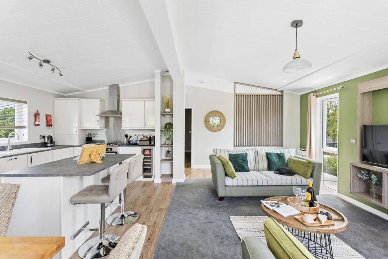 Rose Lodge, 21 Roadford Lake Lodges Lifton المظهر الخارجي الصورة
