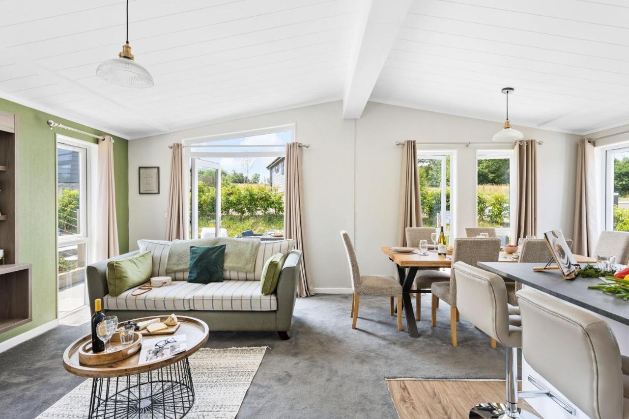 Rose Lodge, 21 Roadford Lake Lodges Lifton المظهر الخارجي الصورة