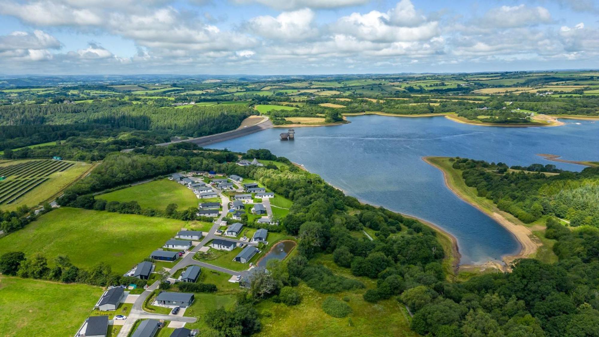 Rose Lodge, 21 Roadford Lake Lodges Lifton المظهر الخارجي الصورة